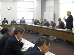臨時議会・月例報告会 臨時議会・月例報告会