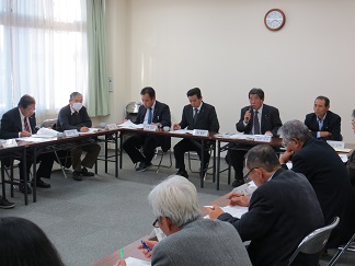 意見交換会.JPG