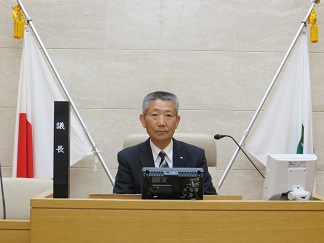 手嶋議長.JPG