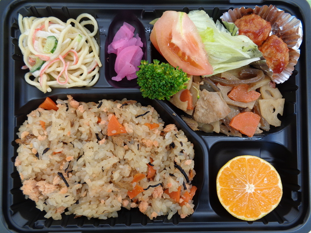 鳴り石弁当１