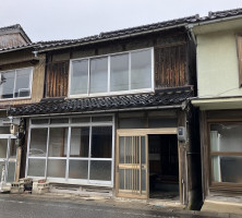 townhouse 琴浦町大字 八橋289

緯度: 35.506034 経度: 133.678870

場所を見る