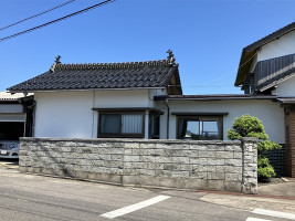 detached 琴浦町大字 赤碕379-9

緯度: 35.511322 経度: 133.646246

場所を見る