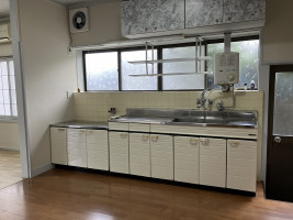 detached 琴浦町大字 赤碕1593-1

緯度: 35.513339 経度: 133.651335

場所を見る