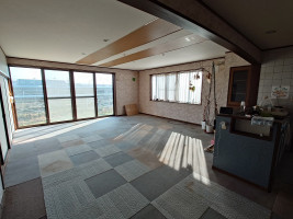 apartment 琴浦町大字 徳万437-1

緯度: 35.505568 経度: 133.692852