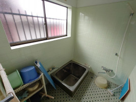detached 琴浦町大字 丸尾1-2

緯度: 35.501518 経度: 133.690559