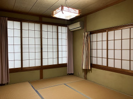 detached 琴浦町大字 赤碕1593-1

緯度: 35.513339 経度: 133.651335

場所を見る