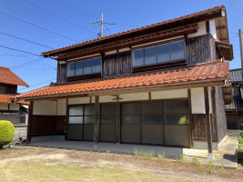 detached 琴浦町大字 森藤150

緯度: 35.460288 経度: 133.701670